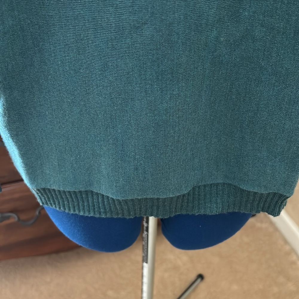 Eileen Fisher merino wool green sweater. - Picture 5 of 10